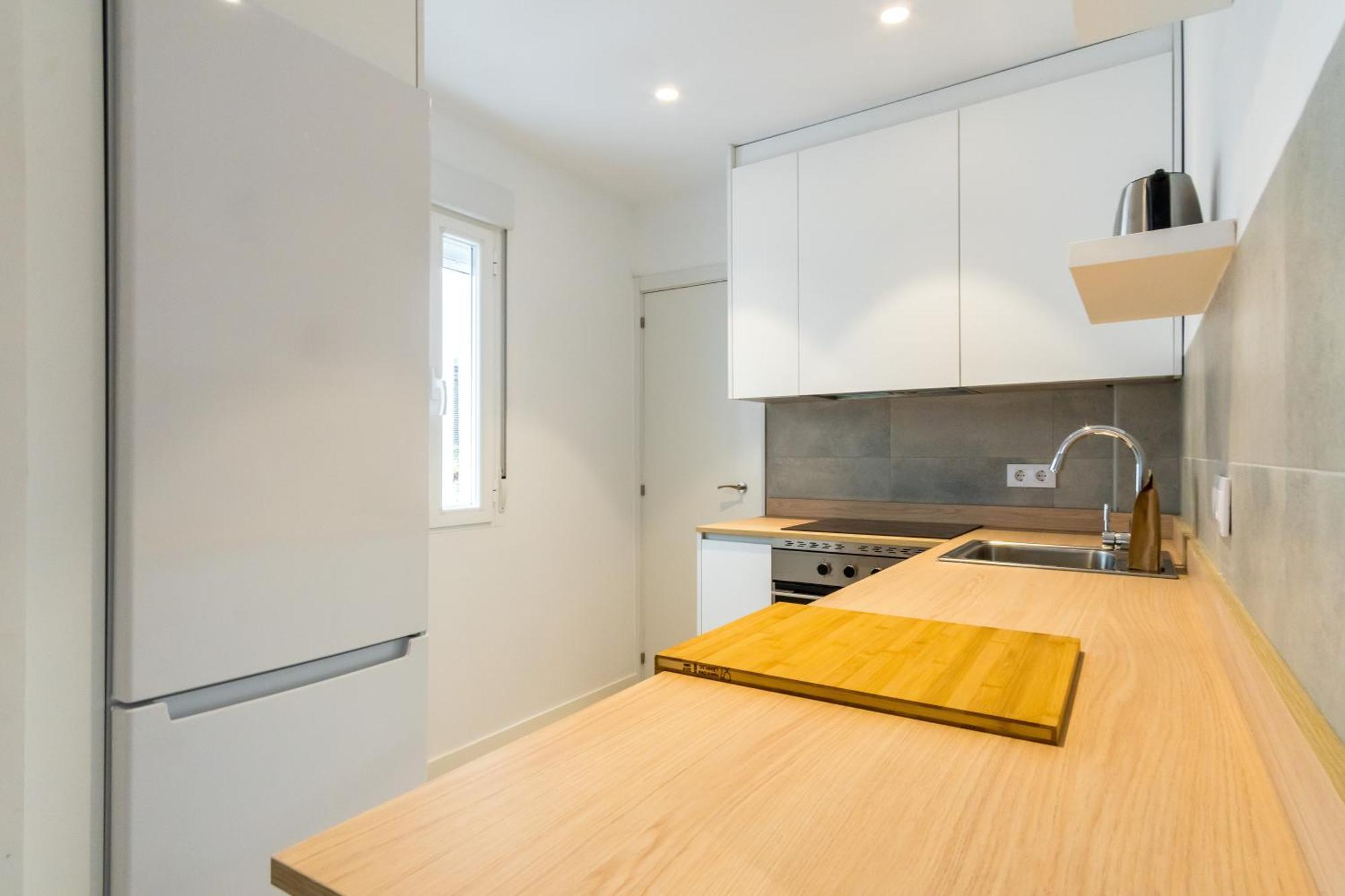 Bright Modern - 2Bedrooms 1Bathroom - Delicias مدريد المظهر الخارجي الصورة